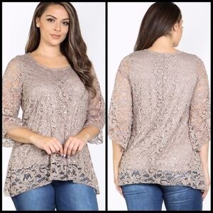 🆕JUST IN-PLUS SZ mocha w/sequin top
